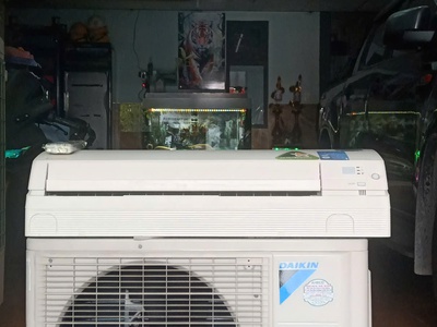Thanh lý máy lạnh DAIKIN Model FTKS 35GVMV Inverter 1