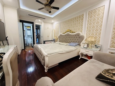 1 nhà ra phố bán nhà thanh nhàn 6 tầng thang máy long lanh hai bà trưng 2