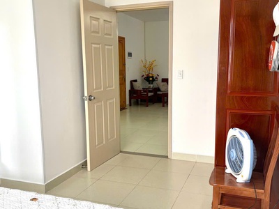 Cần bán chung cư 2pn ngay amata có nội thất giá rẻ 4