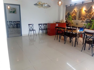 Văn phòng, kho Xuân Đỉnh 140m2 thang máy giá 13tr/th 5