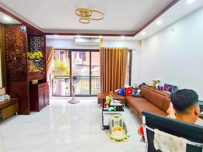 PHÂN LÔ TRẦN ĐẠI NGHĨA, 50M2, 5 Tầng,MT 4,4 M, Gía 15,2 Tỷ, Vỉ Hè ô tô, KD 2