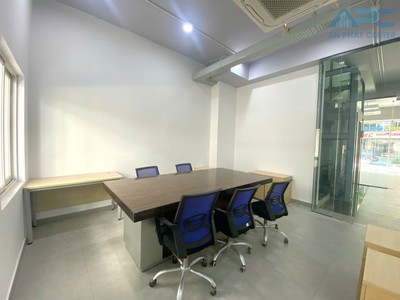 Chính chủ cho thuê mặt bằng tốt, VP Sari Town, full tầng trệt 84m2 hoặc từng sàn giá 12tr/tháng 5