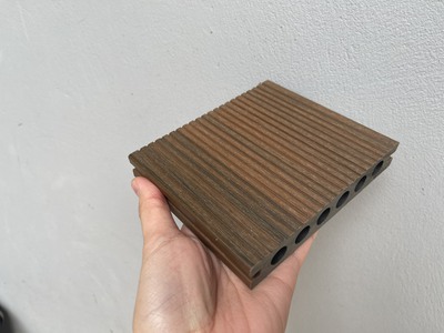 Sàn gỗ nhựa ngoài trời, sàn sân vườn, bể bơi 3