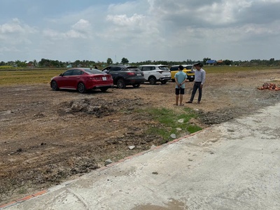 Bán Đất TP Gò Công-Tiền Giang, MT QL 50, Gía 500tr, DT 100M2, SHR 2