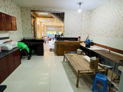 Bán nhà mặt tiền, Quận 7 - Diện tích: 5m x 18.5m - Giá bán: 13 tỷ 800 triệu 8