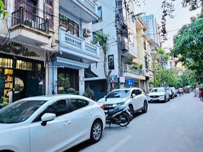 Bán nhà phân lô đầm trấu, hai bà trưng 56m, 5t, mt 4.1m, vỉa hè, ô tô, kd, giá 24 tỷ. lh: 0366051369 0