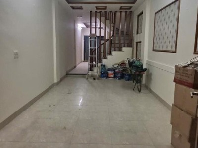 Bán nhà ngọc hồi, hoàng mai, ô tô vf3 đỗ cửa, 30m ra phố, sd 46m2, 8.8tỷ ctl 0