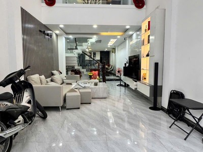 Ty   tt quận 5,7 pn cao cấp,nhà mới 5 lầu,68m,hxh gần mặt tiền an bình, vào ở ngay. 1