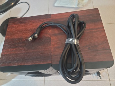 Loa Swan D100 xinh, ngoan, còn thơm mùi hộp like new 99 0