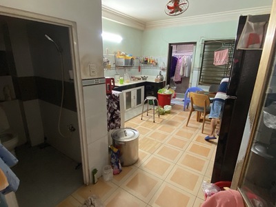 Bán nhà mặt tiền kinh doanh 3 tầng ngay chợ rạch ông - hẻm 8m - xe hơi vào nhà - 1 đời chủ - vuông 2