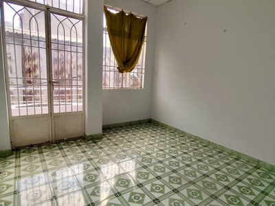 Bán nhà mới  4.2 tỷ, hxh, 2 tầng, sát mặt tiền, hoàn công đủ, ngay trường chinh,tân phú 3