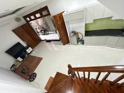 Bán nhà lê thanh nghị, gần bách kinh xây, bệnh viện bạch mai, dt 32m2. 8,1 tỷ 2