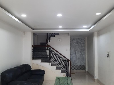 Bán nhà hxh đường phạm viết chánh p.19 q.bình thạnh 51 m2 2 tầng hiếm chỉ nhỉnh 8 tỷ vào ở ngay. 0