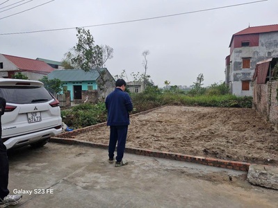 Bán đất gia bình, bắc ninh. 85m2   mt 5m   2,05 tỷ. đường ô tô, lô góc 2