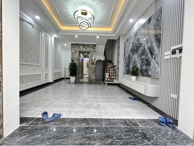 Bán nhà phố khương đình thanh xuân 8.7 tỷ 35m 6 tầng thang máy nhà đẹp ở ngay 0