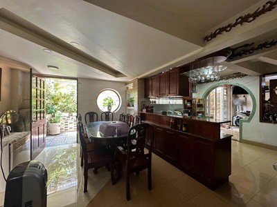 Tt q7- huỳnh tấn phát- biệt thự góc 2 mặt tiền -dt sử dụng 300m2 chỉ 14 tỷ lh: 0849131413 2