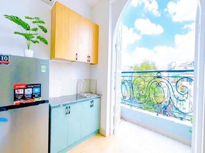 Bán nhà quận 3, hẻm 4 ô tô chạy lê văn sỹ, diện tích vuông vức, giá 12.9 tỷ 2