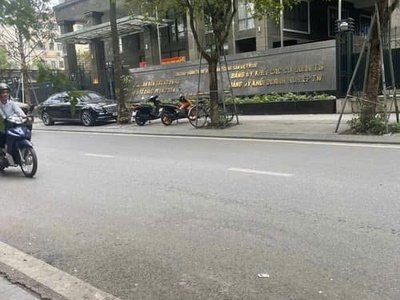 Siêu hot    bán toà căn hộ 6 tầng phố đặng thai mai - 101m- mặt tiền 8m - giá 36 tỷ 2