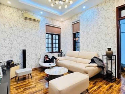 Bán nhà quán thánh 110m 4 tàng mặt tiền 5.4m 3 thoáng gàn hồ giá 36 tỷ 0336212066 4