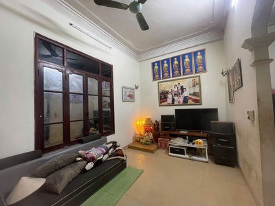 Bán nhà xuân đỉnh bắc từ liêm diện tích 65m x 4 tầng.mặt tiền siêu khủng 8m. gía 15,8 tỉ 3