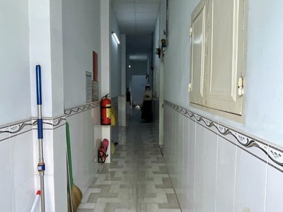 Bán nhà 77m  mặt tiền lý thánh tông 6m, 6pn, 6.5 tỷ, quận tân phú 3