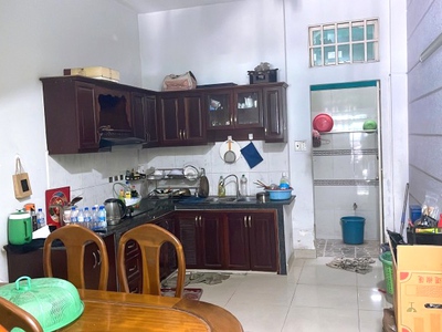 Hiếm  mặt tiền kd đỉnh, đường 10m sát ubnd, 71m2 - 3tầng đẹp hiệp bình phước - giá đầu tư 1