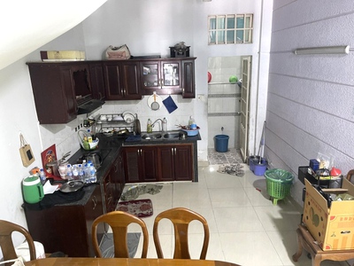Hiếm  mặt tiền kd đỉnh, đường 10m sát ubnd, 71m2 - 3tầng đẹp hiệp bình phước - giá đầu tư 3
