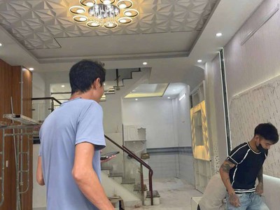 Bán nhà đang hoàn thiện TT Nhà Bè -  Diện tích: 4.6m x 11m - Giá: 5TỶ150 1