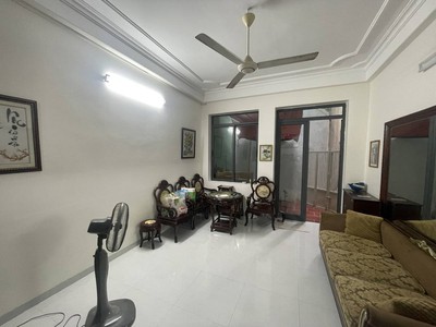 Bán nhà mặt hồ linh quang. đống đa. 74m2 3 tầng giá 23 tỷ- vỉa hè 2 bên kinh doanh bất chấp.-  ôtô 2