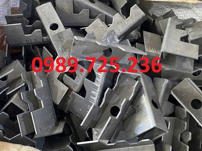 Cánh sử dụng ngàm âm dương 25x50 , pát sắt âm dương 25x50 2