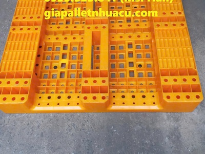 Xả kho pallet nhựa giá cực hấp dẫn- số lượng có hạn 4