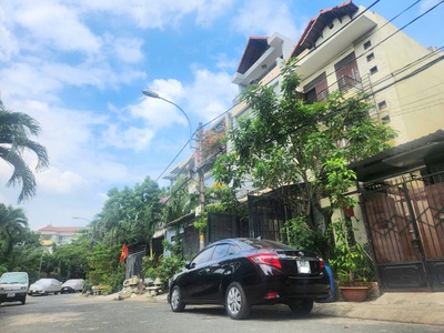 Bán biệt thự himlam trường thọ 100m , 4 tầng, chỉ 12tyxx 1