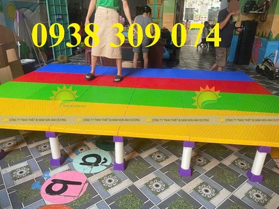 Bục sân khấu mầm non lắp ghép hàng nhập khẩu 4