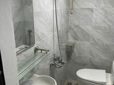 Bán căn hộ tập thể tầng 1 ở phố Hoàng đạo thành, Thanh xuân 1