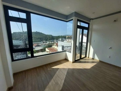 Bán nhà phường 7 đà lạt - 6,8 tỷ - nhà hai mặt tiền đường, đường trước nhà 5m gần ủy ban 1