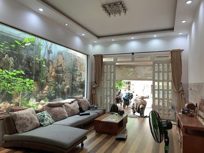 Giá mới 12tỷ3 vừa ở vừa kd-120m2 6.1x19m-4tầng-nhà phố đẹp cv làng hoa 2