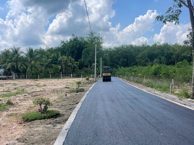 Đất dầu tiếng bình dương 300tr.   250m có 100tc 2