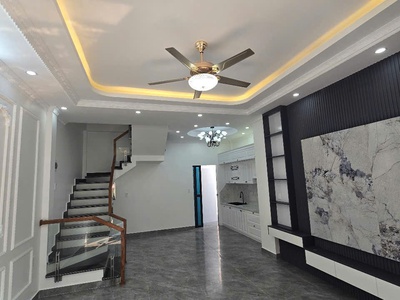 Chính chủ gửi bán căn nhà 3 tầng xây độc lập trong ngõ đường đà nẵng - ngô quyền - hải phòng 1