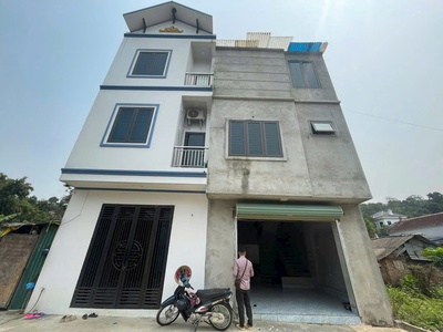 Hơn 2 tỷ có nhà ở ngay tiên phương- chương mỹ  dt: 42,8m full thổ 3