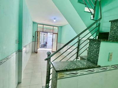 Hot -nhà đúc 1 lầu - sổ hồng riêng- hỗ trợ ngân hàng giá chỉ 3 tỷ 500 triệu 1