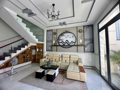 Bán nhà trệt lầu 80m2 đông hòa dĩ an. đường trần quang khải. 2