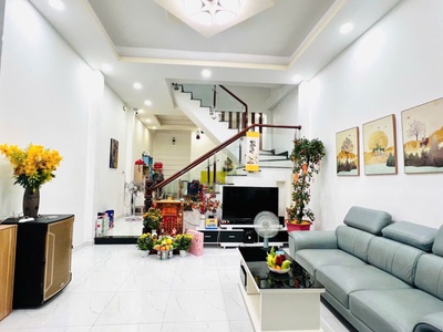Nhà 3 tầng gần lê văn thịnh   sổ riêng   ô tô tới cửa chỉ nhỉnh 7 tỷ 0