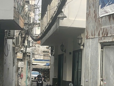 Tin thật,bán gấp nhà mới dt 11x4,4m,sổ hồng riêng, tại p5,bình thạnh 0