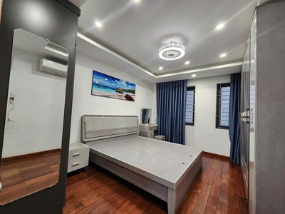 Bán nhà quan nhân mặt ngõ kinh doanh - sát phân lô quân đội - 40m ra phố 1