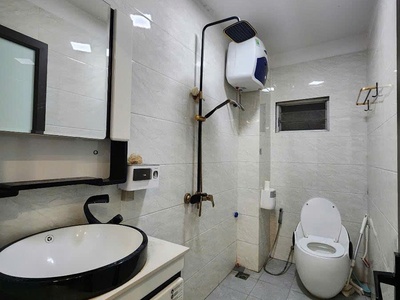 Bán nhà quan nhân mặt ngõ kinh doanh - sát phân lô quân đội - 40m ra phố 3