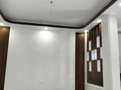 Bán nhà 3 tầng - Gần chợ Đông Lãm - Có sân cổng - ô tô đỗ cửa 1