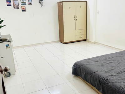 Chính chủ cho thuê CHDV đường Sầm Sơn P.4 Tân Bình 30m2 có cửa sổ chỉ 4 triệu 300k. 5