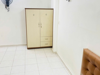 Chính chủ cho thuê CHDV đường Sầm Sơn P.4 Tân Bình 30m2 có cửa sổ chỉ 4 triệu 300k. 1