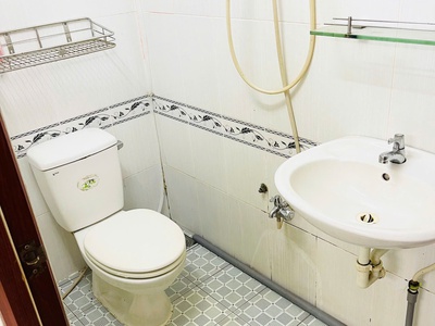 Chính chủ cho thuê CHDV đường Sầm Sơn P.4 Tân Bình 30m2 có cửa sổ chỉ 4 triệu 300k. 8