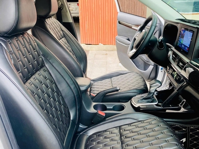 Bán xe Kia Seltos 2024 1.6 Luxury, màu trắng. 12